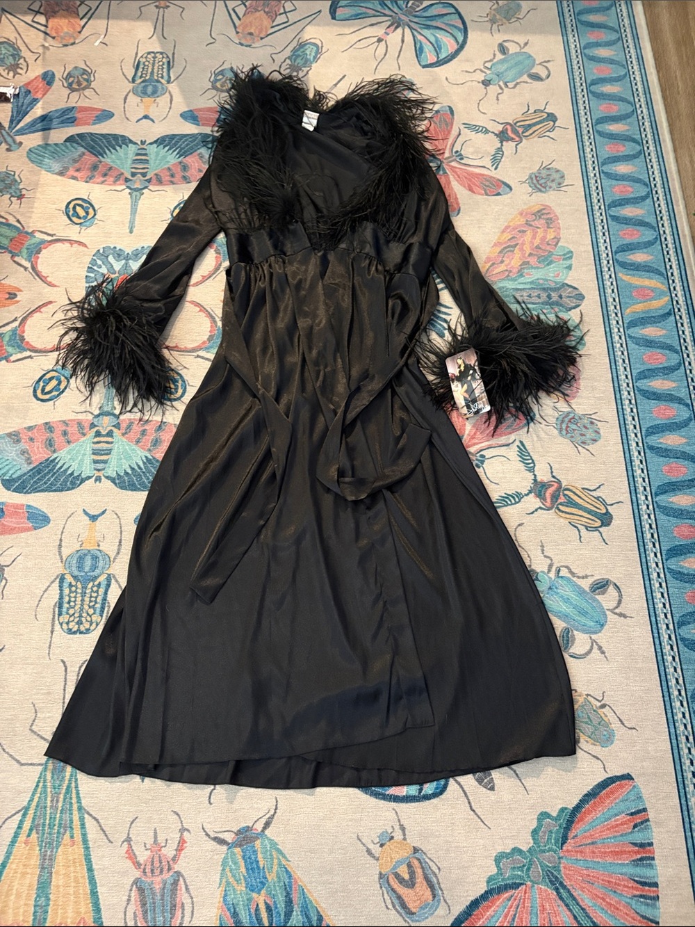 VTG NWT Shirley of Hollywood Long Sleeve Robe with Ostrich Feather Trim